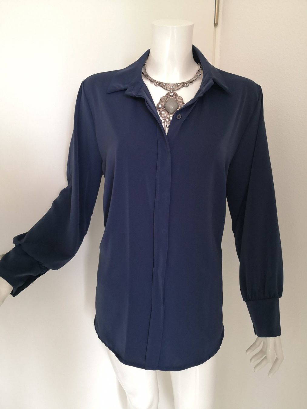 Mango Camicette: 🤩MANGO VISKOSE BLUSE BLAU, NEU – Nuovo (secondo la descrizione) da Olten venduto da Naja-Twins-Twins 8
