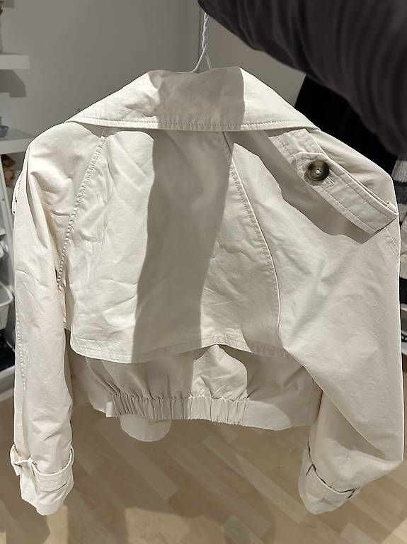 Giacche: Jacke  – Nuovo e nell'imballaggio originale da Andwil SG venduto da yar_s27p 1