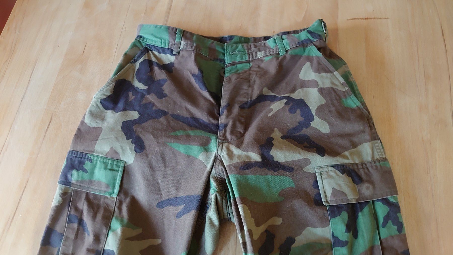 Pantaloni: US Cargo Pants woodland – Usato da Neuhausen am Rheinfall venduto da Boulderer 3