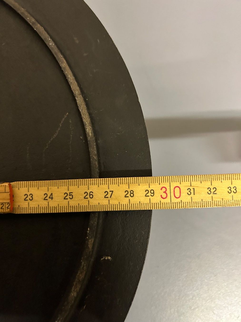 Elettrodomestici da cucina: Antikes Brätzelieisen – Usato da Etzelkofen venduto da Botti50 4