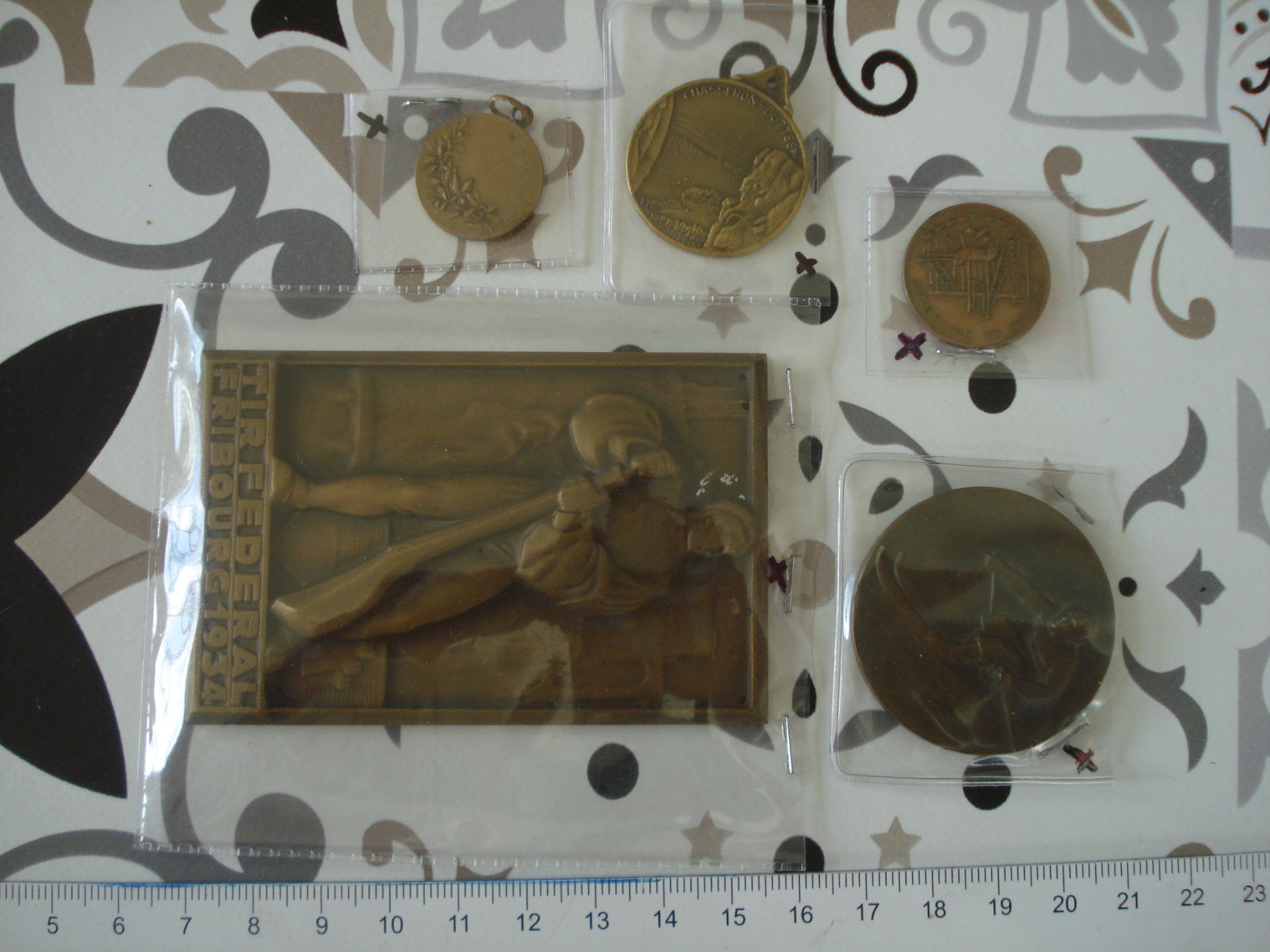 Medaillen: (MB4) Lot médailles – Gebraucht aus Erlach von Net-Coins