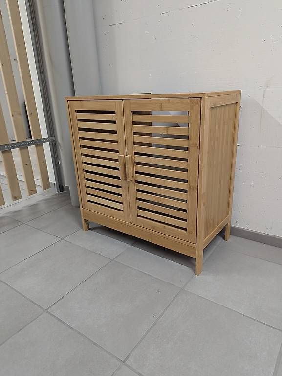 Mobili per bagno: Waschtischunterschrank Bambus – Usato da Chur venduto da nandu_27