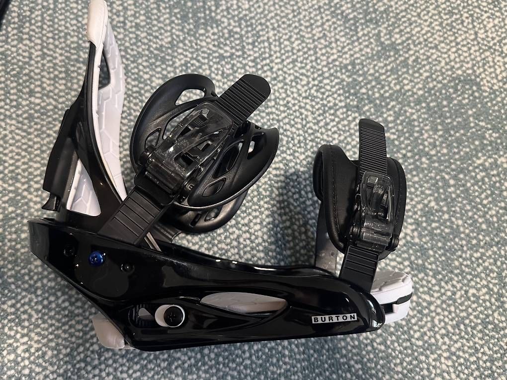 Attacchi: Burton Smalls Snowboardbindung Kinder – Nuovo e nell'imballaggio originale da Wettingen venduto da Andre25 1