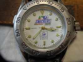 SNICKERS GRÖÖSE HERREN UHR.QUARTZ UHR.TIP TOP LÄÜFT