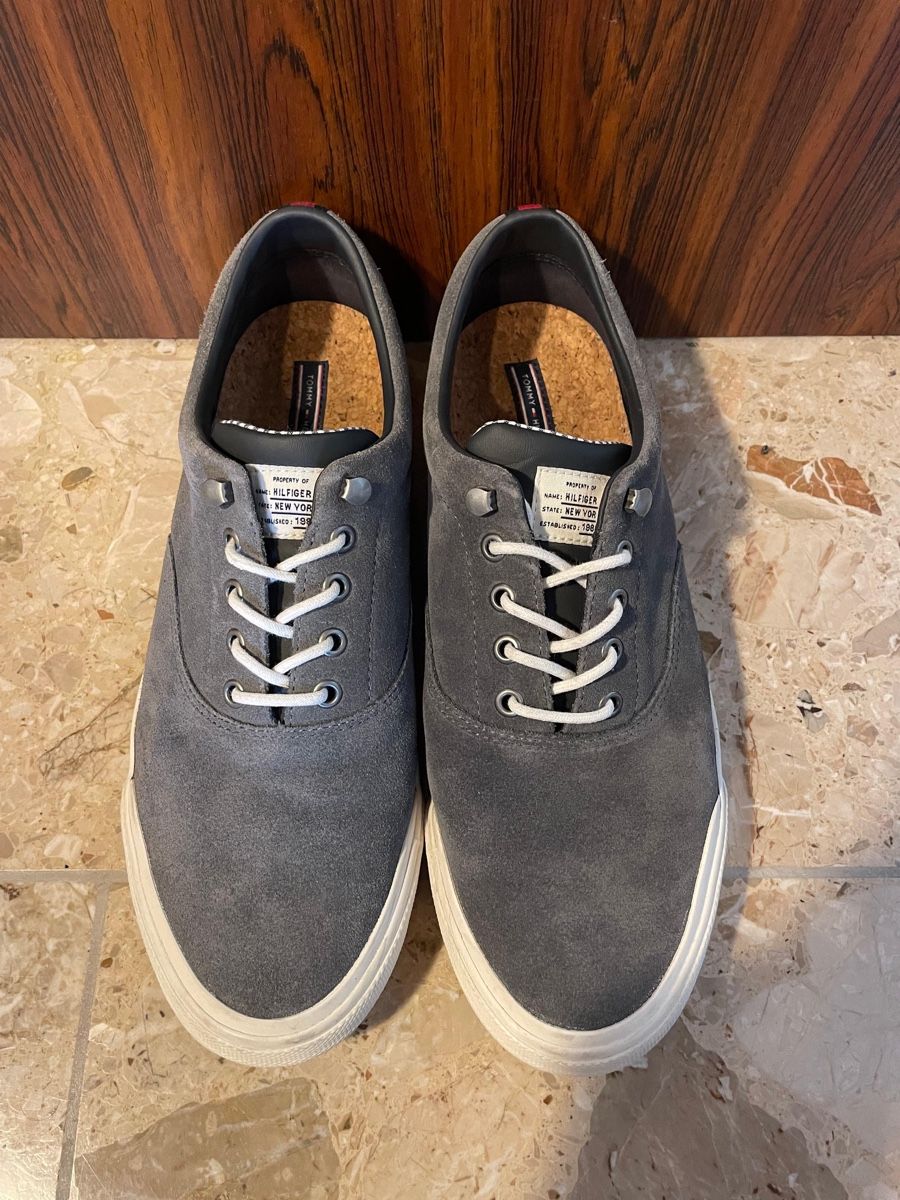 Tommy Hilfiger Scarpe da uomo: Schuhe Tommy Hilfiger, Gr.44 – Usato da Kriessern venduto da c_n1 1