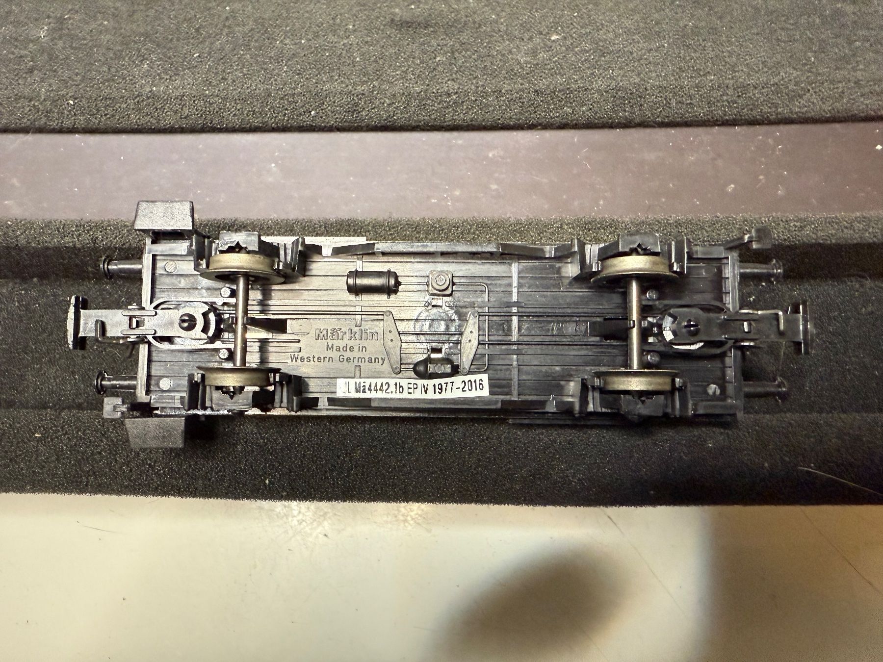 Märklin Modellini di ferrovie: Märklin 4442.1b Shell Kesselwagen – Usato da Wallbach venduto da luechma 3