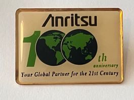 1 Pin Anritsu 100 Jahre