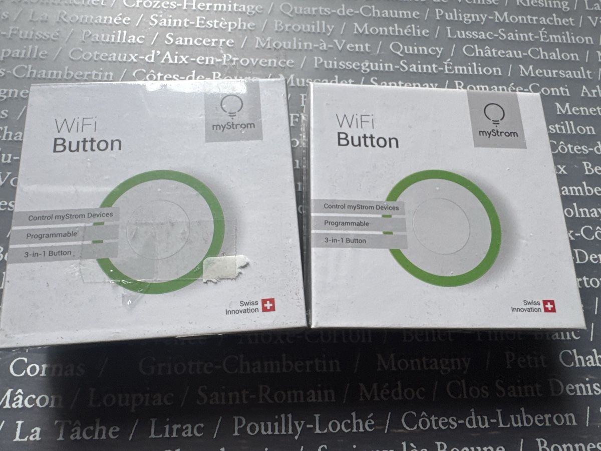 myStrom Interrupteurs: 2x myStrom WiFi Button – Neuf avec emballage d'origine à Baar par Gromi