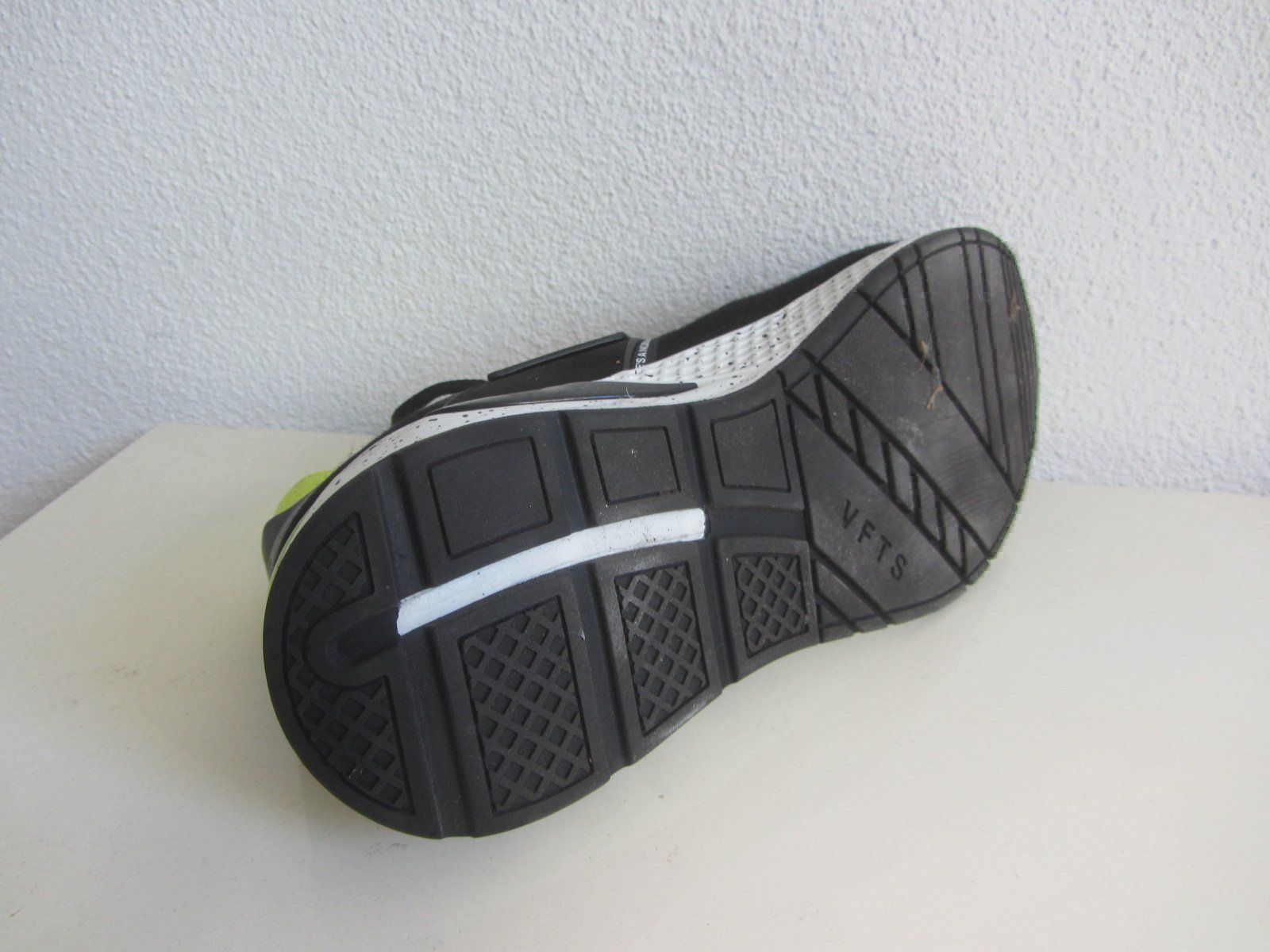 Chaussures hommes: VFTS - Sneaker schwarz 43 – D'occasion à Zürich par Diazaio 3