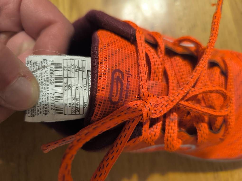 Decathlon Scarpe da uomo: Baskets de sport taille 33 – Usato da Lausanne venduto da gri_25tp 2