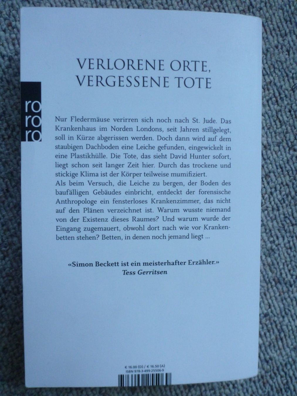 Libri: Simon Beckett - Die ewigen Toten – Usato da Sils im Domleschg venduto da Foeniculum 1