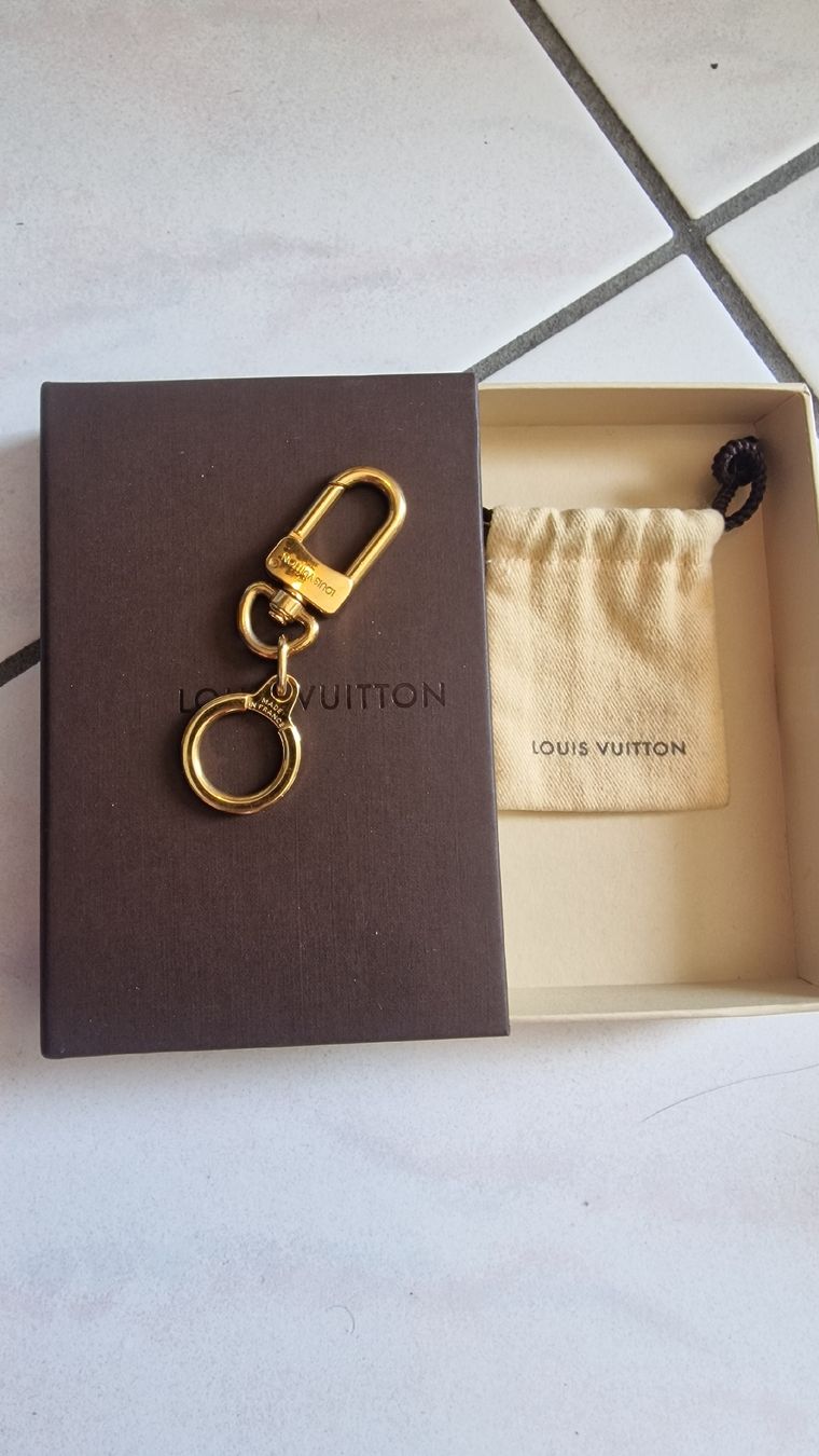 Louis Vuitton Portachiavi: porte-clés Louis Vuitton – Nuovo e nell'imballaggio originale da Echandens venduto da Vasteinauer