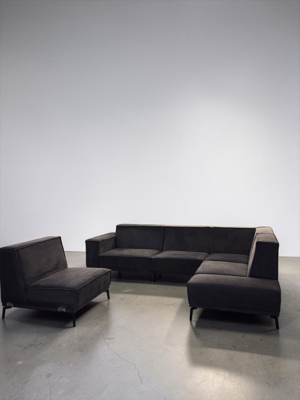 Divani: Modernes Ecksofa dunkel grau – Usato da Bachenbülach venduto da Sofalab.swiss 8