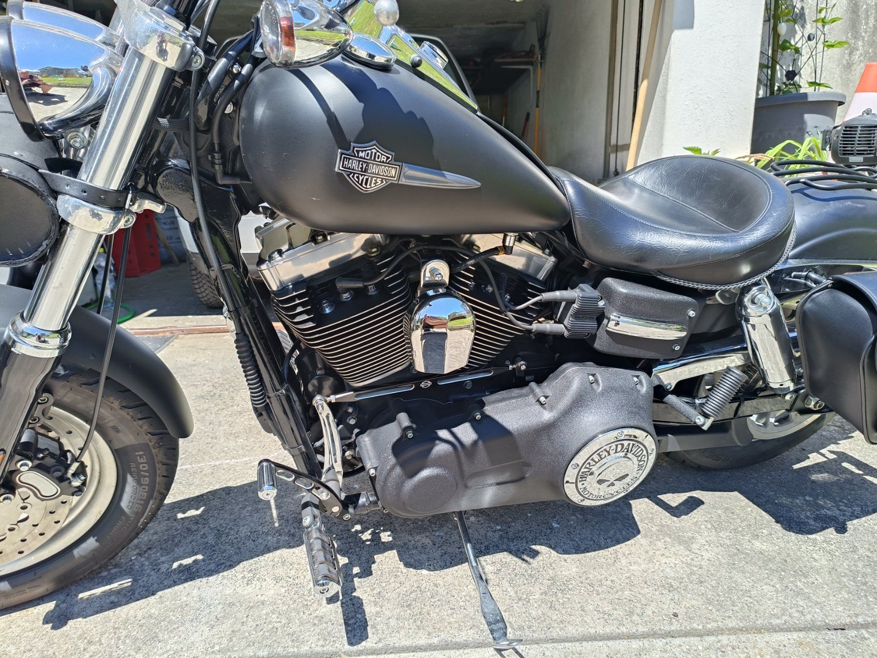 Harley-Davidson Cruisers: Harley Davidson FXDF Dyna Fat Bob - Top Zustand – D'occasion à Reute AR par Pwnzer 4