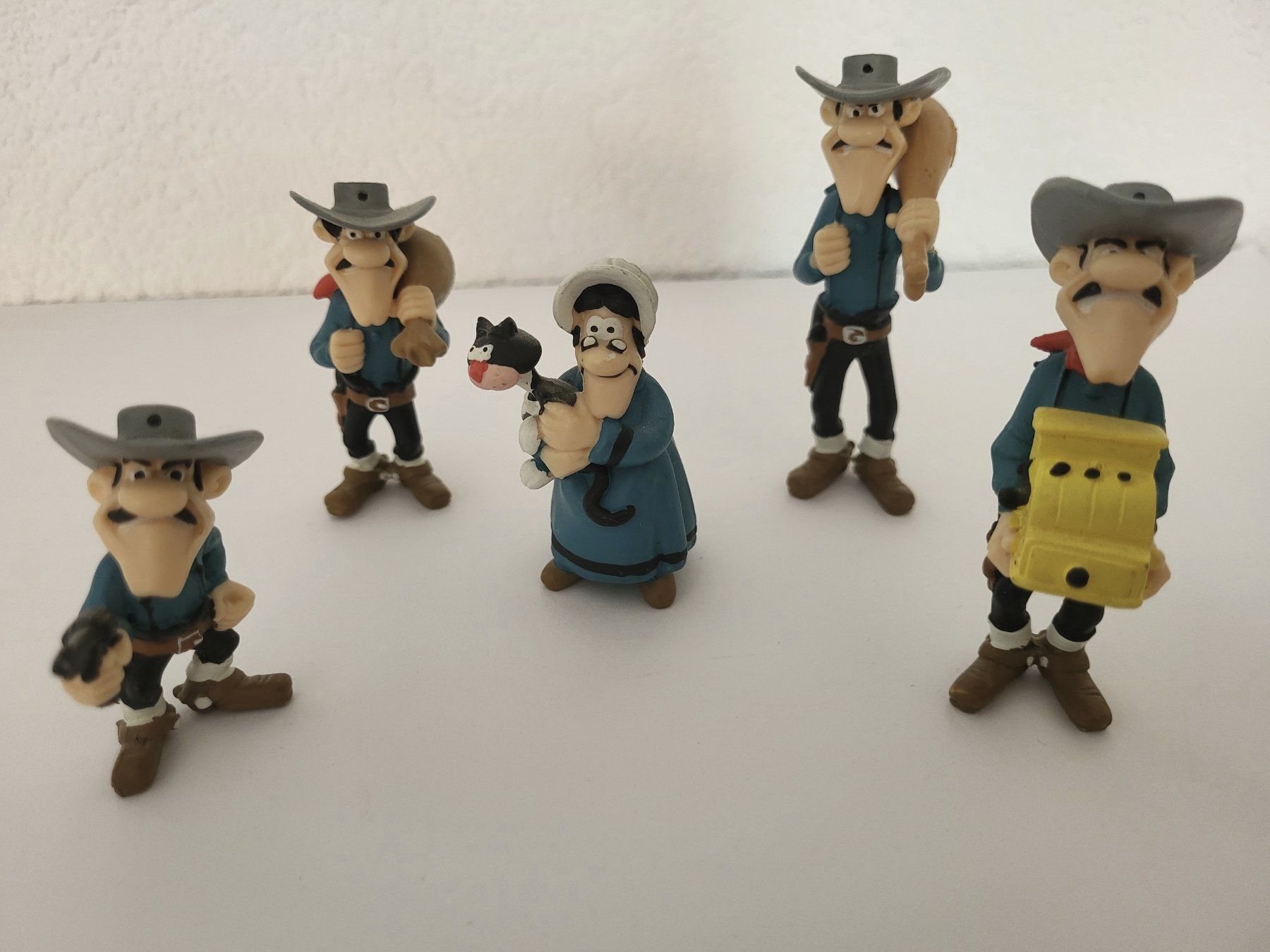 Figuren: 17 Lucky Luke Figuren selten – Gebraucht aus Moosseedorf von Gamefreak0 2