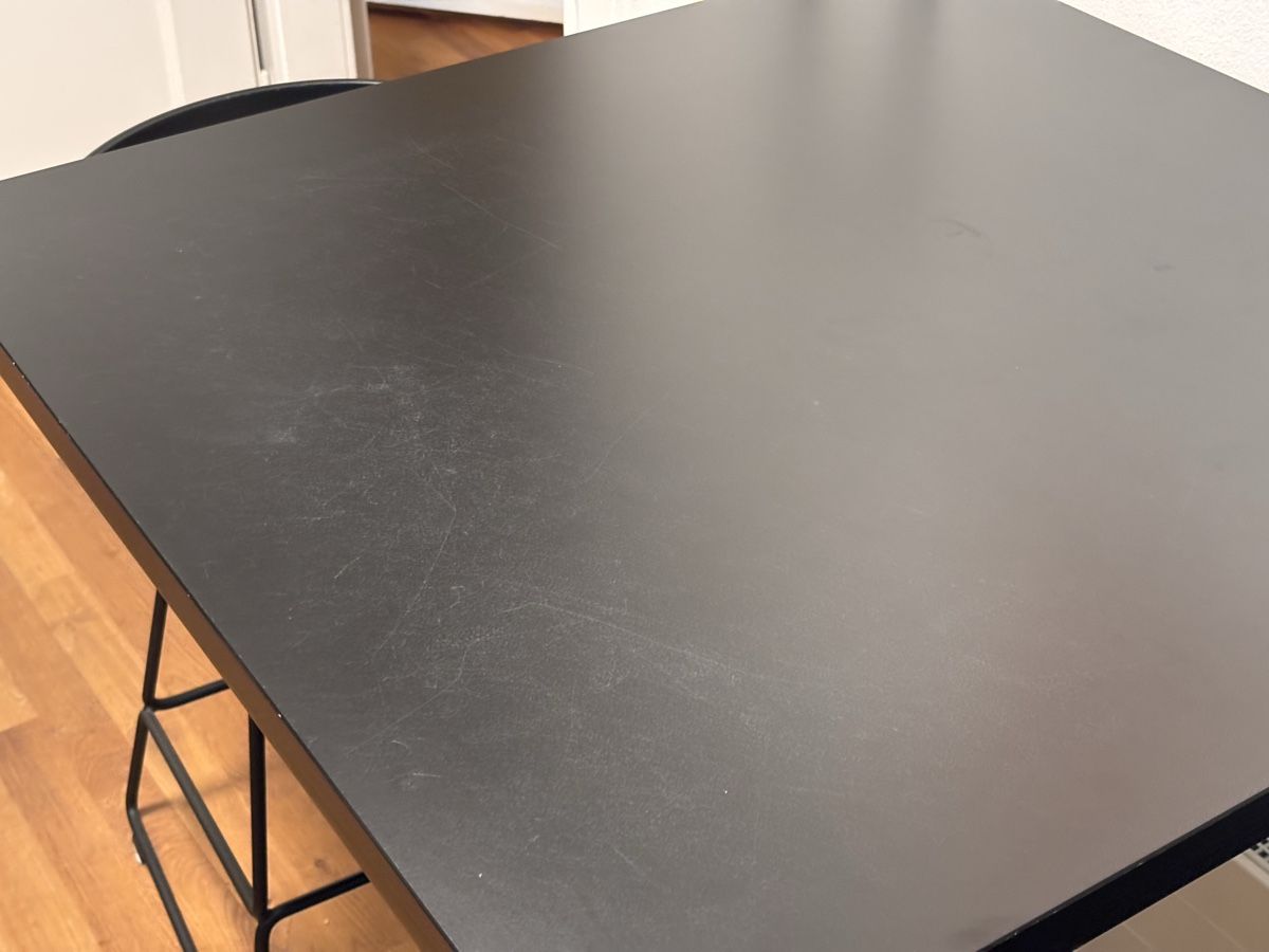Tavoli: Horgen Glarus RQ light T-2001 schwarz – Usato da Bern venduto da lucamueller02 2
