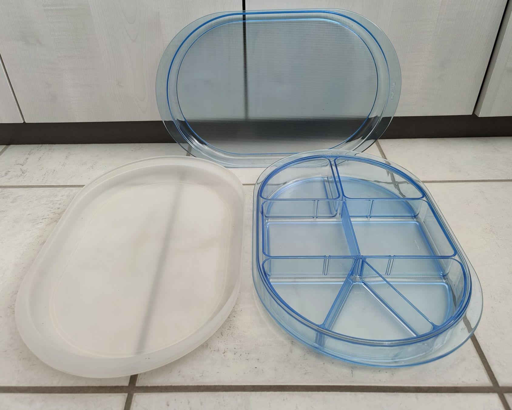 Tupperware Servierplatten: Tupperware Hors d'oevre Platte !!!!!! – Neu (gemäss Beschreibung) aus Flaach von Lonzo99 2