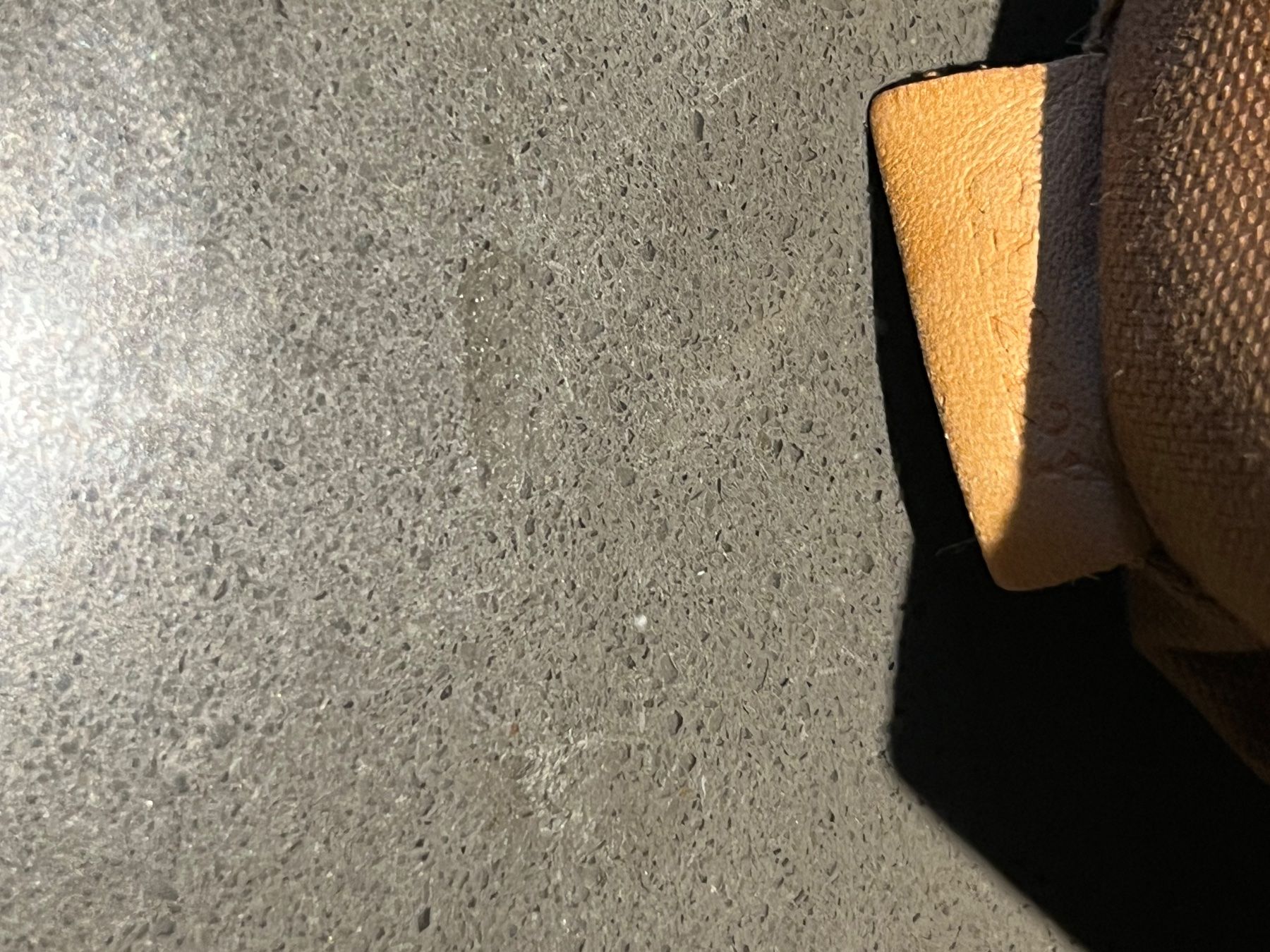 Louis Vuitton Sacs femmes: Louis Vuitton Tasche Odeon MM – D'occasion à Ebikon par loy_wjg6 9