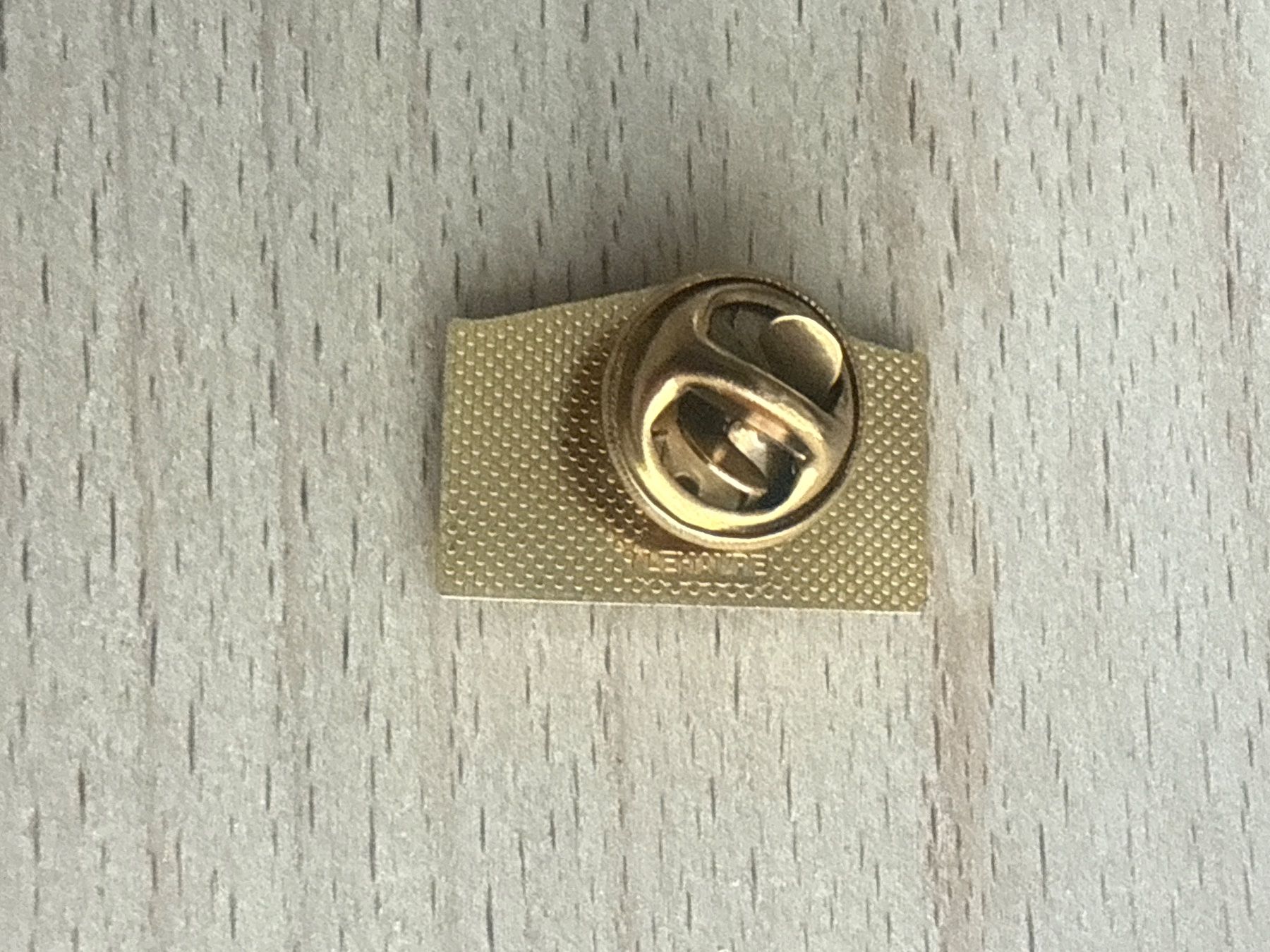 Placchette & Badge: Pin R Dufy College – Usato da Glattbrugg venduto da Schweigmatt 1