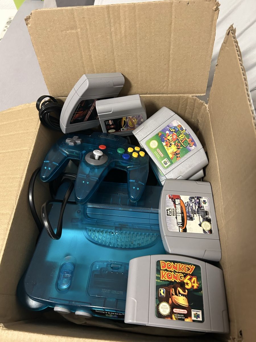Nintendo Console: Nintendo 64 Konsole mit 7 Top spiele – Usato da Oftringen venduto da Breza22 7