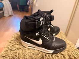 Nike Schuhe