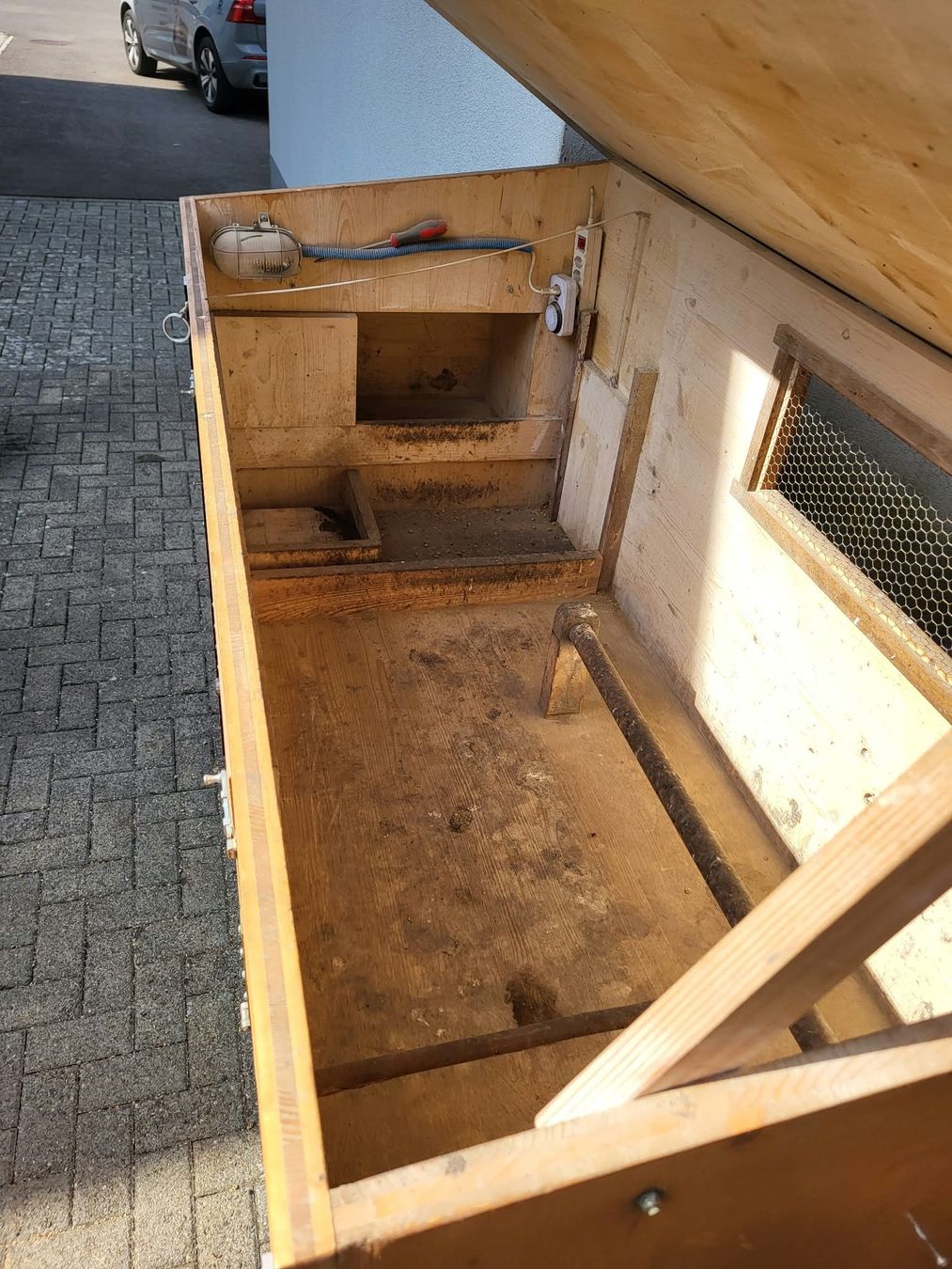 Gabbie, trasporto & Sicurezza: Hühnerstall/Kleintierstall – Usato da Muotathal venduto da Walhalla 3