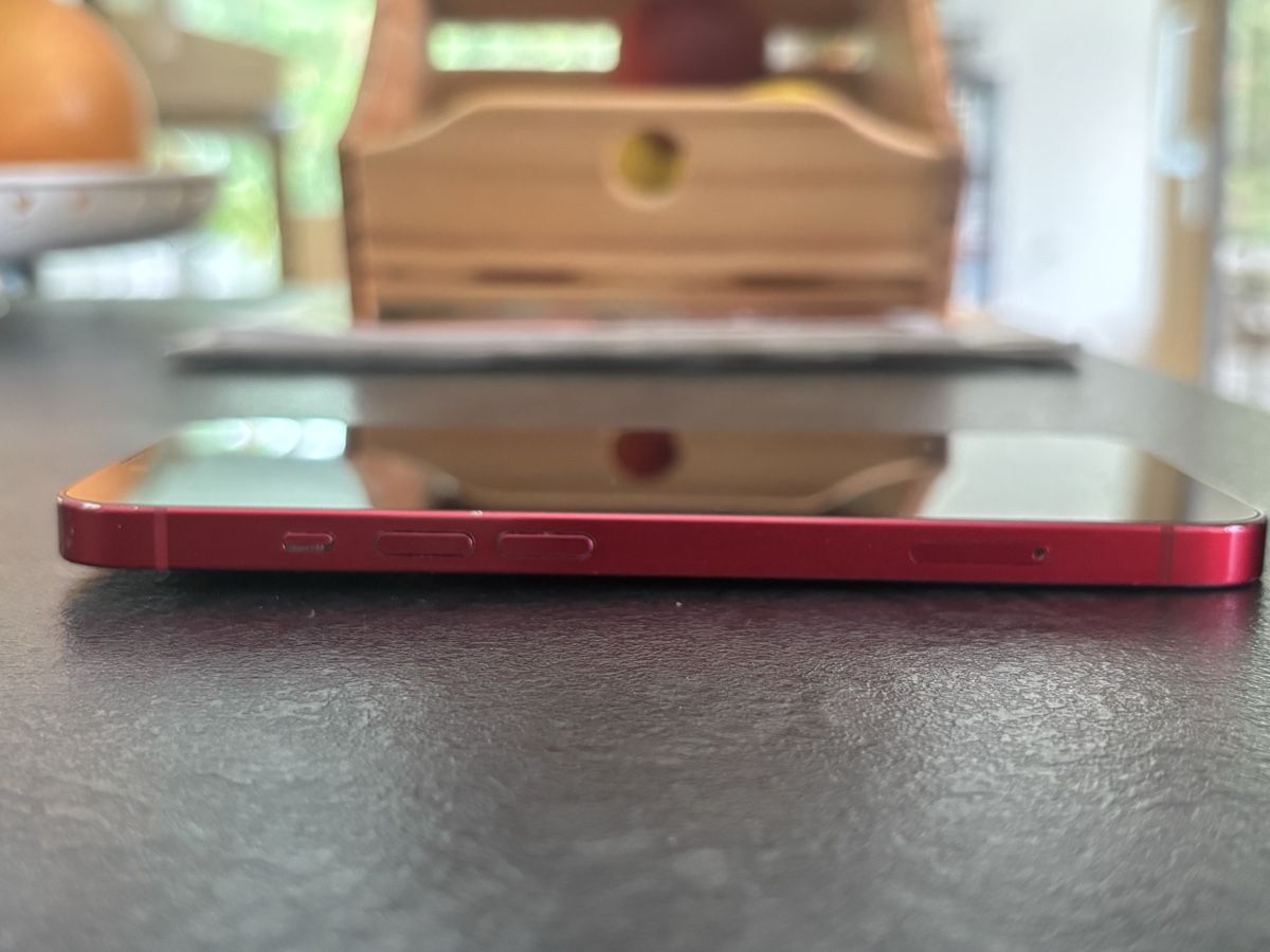 Apple Telefoni cellulari / Smartphones: iPhone 13 Rouge 256GB, bon état  – Usato da Sion venduto da tchana77 5