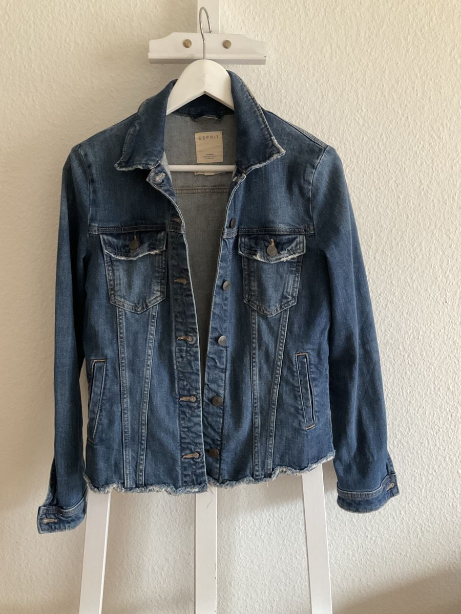 Esprit Giacche: Jeansjacke Esprit Grösse M - neuwertig  – Nuovo (secondo la descrizione) da Basel venduto da DianaMarija