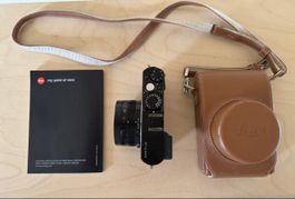Leica D-LUX (Typ 109) mit Ledertasche und Zubehör 