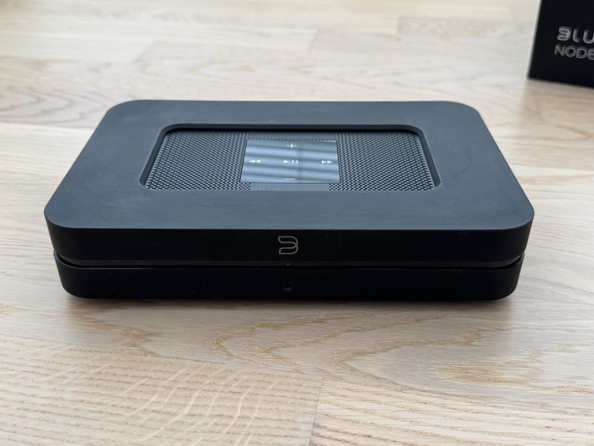 Bluesound Lecteur multimedia & Streamer: Bluesound Node 2i Wireless Music Streamer, Top Zustand – Neuf (Voir description) à Basel par DanWa 1
