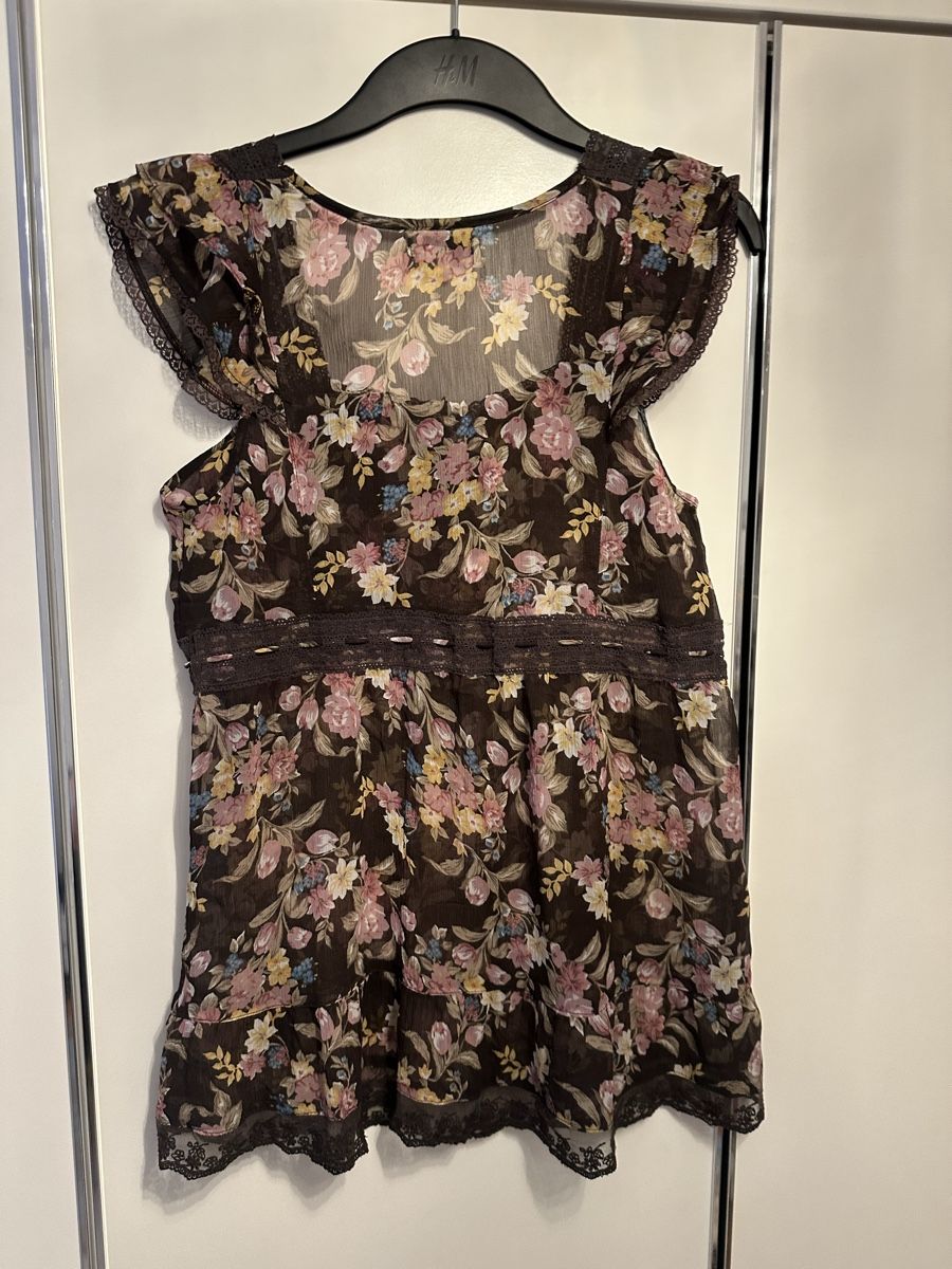 Bershka Camicette: Damen Bluse GrM von BERSHKA – Usato da Pfungen venduto da Outlet64 3