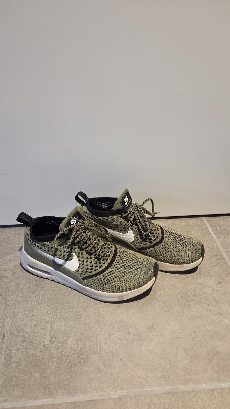 Nike Scarpe da donna: Nike Schuhe 40 – Usato da Tentlingen venduto da Damlaja