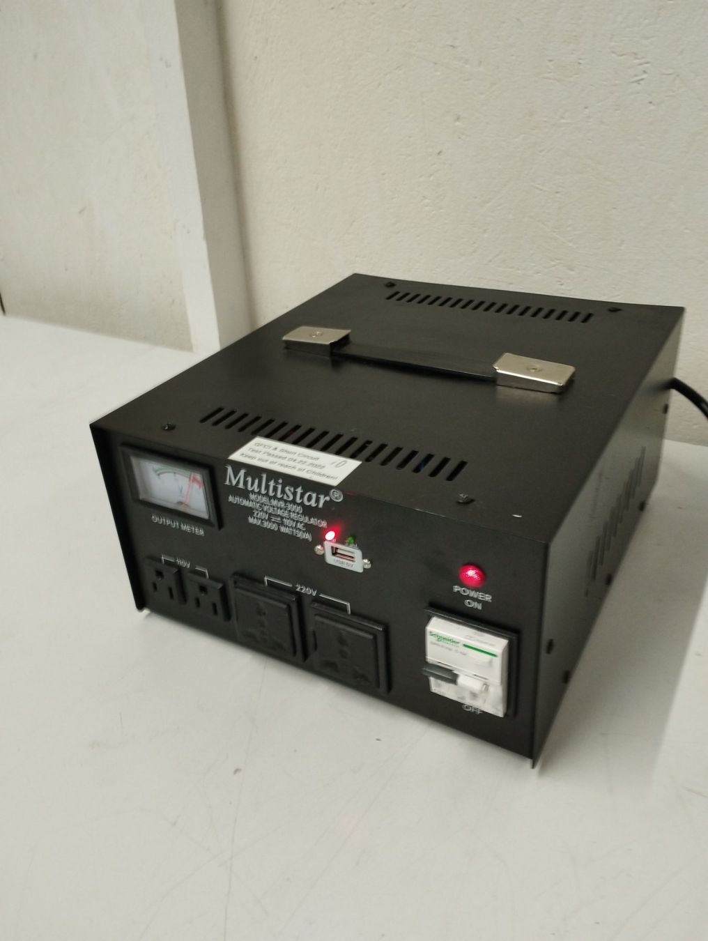 Alimentazione elettrica: 1 Stk. Automatic Voltage Regulator MVR - 3000 220 V /110V – Usato da Schupfart venduto da philippb06