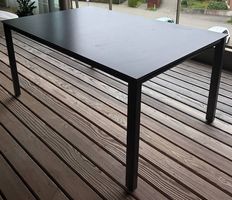 Moderner Tisch schwarz  schlicht & stabil