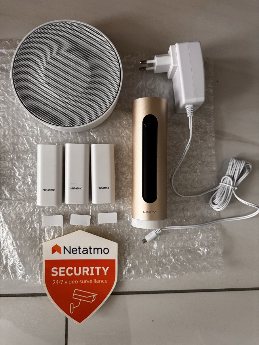 Appareil photo: Netatmo Smartes Alarmsystem mit Kamera – D'occasion à Zunzgen par Leistung100