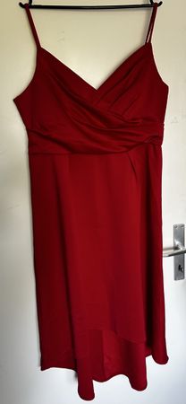 Elegantes Chi Chi London Kleid