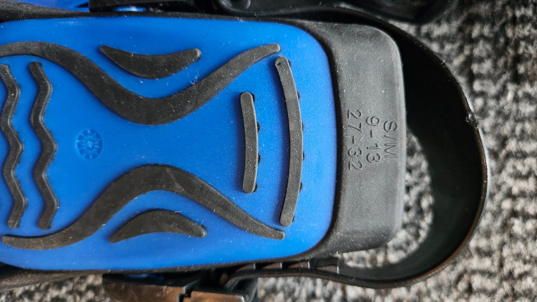 Flossen, Masken & Schnorchel: kurze Flossen – Gebraucht aus Kleinandelfingen von Ricom0 1