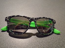Kindersonnenbrille H&M, schwarz/weisses