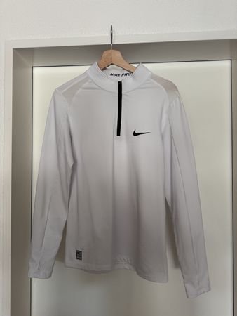 Nike Funktionsshirt Grösse M