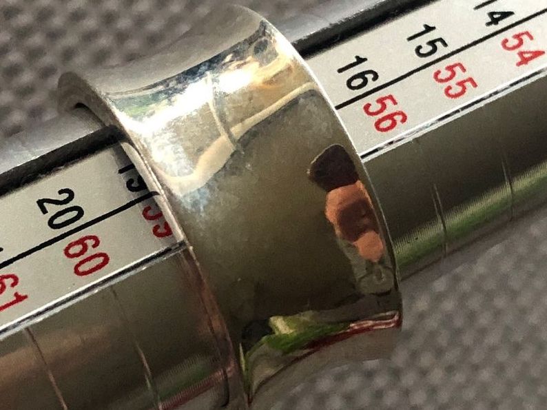 Anelli: MONDSTEIN  Cabochon Goldfassung & Silberring  Grösse 59 – Nuovo (secondo la descrizione) da Seftigen venduto da tigers12 3