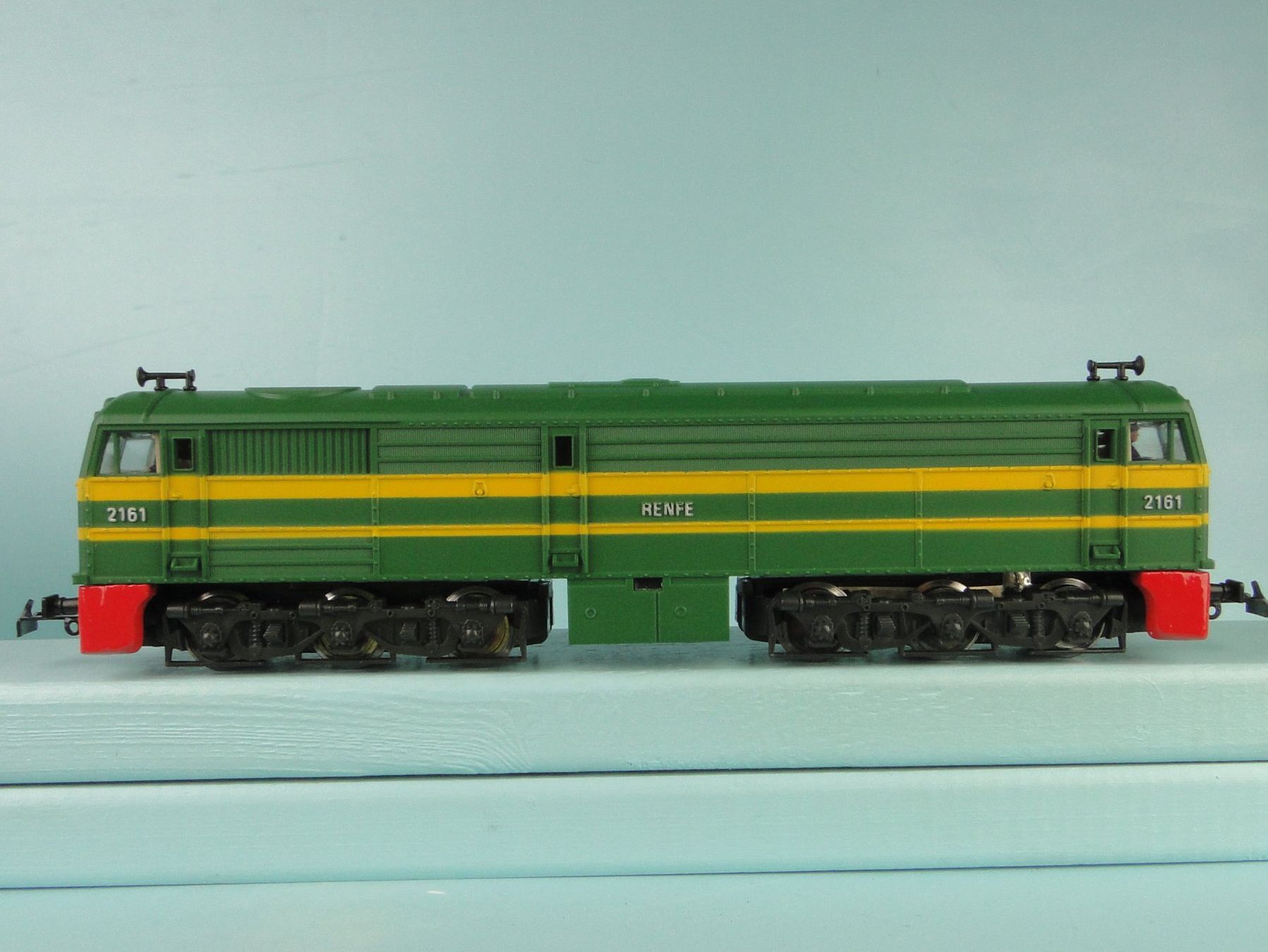 Modelleisenbahnen: IBERTREN H0 2104 RENFE 2161 – Gebraucht aus Bülach von cann11 2