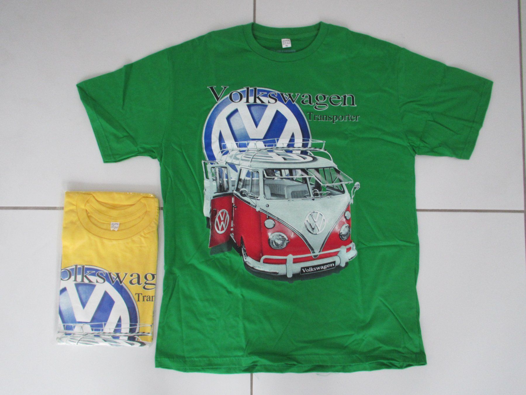 T-shirts: 2 VW BUS T-SHIRT XL – Neuf (Voir description) à Zumikon par Gung