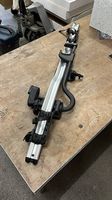 Velo Dachträger Befestigung Thule Silber