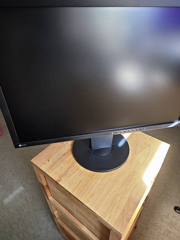 Eizo Ecrans: 7x EIZO FlexScan EV2416W 24.1" / 16:10 – D'occasion à Adliswil par napiorkowsky.r 4