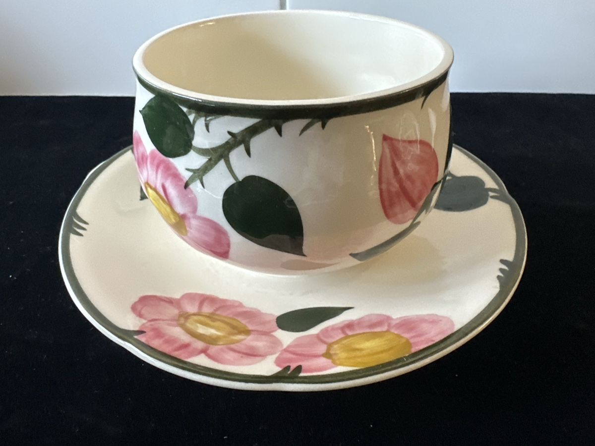 Villeroy & Boch Coupes: Villeroy & Boch Wild Rose Sauciere – D'occasion à Zürich par Chaeffeler 1