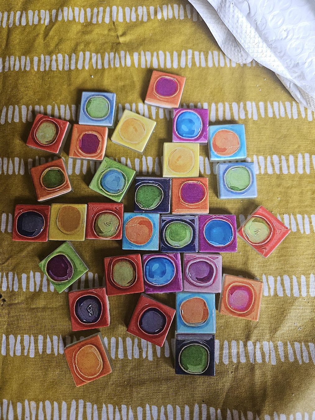 Tutte le decorazioni: 4 sachets mozaïques 2x2cm multicolore verre – Nuovo e nell'imballaggio originale da Thônex venduto da lacomtessedesfees