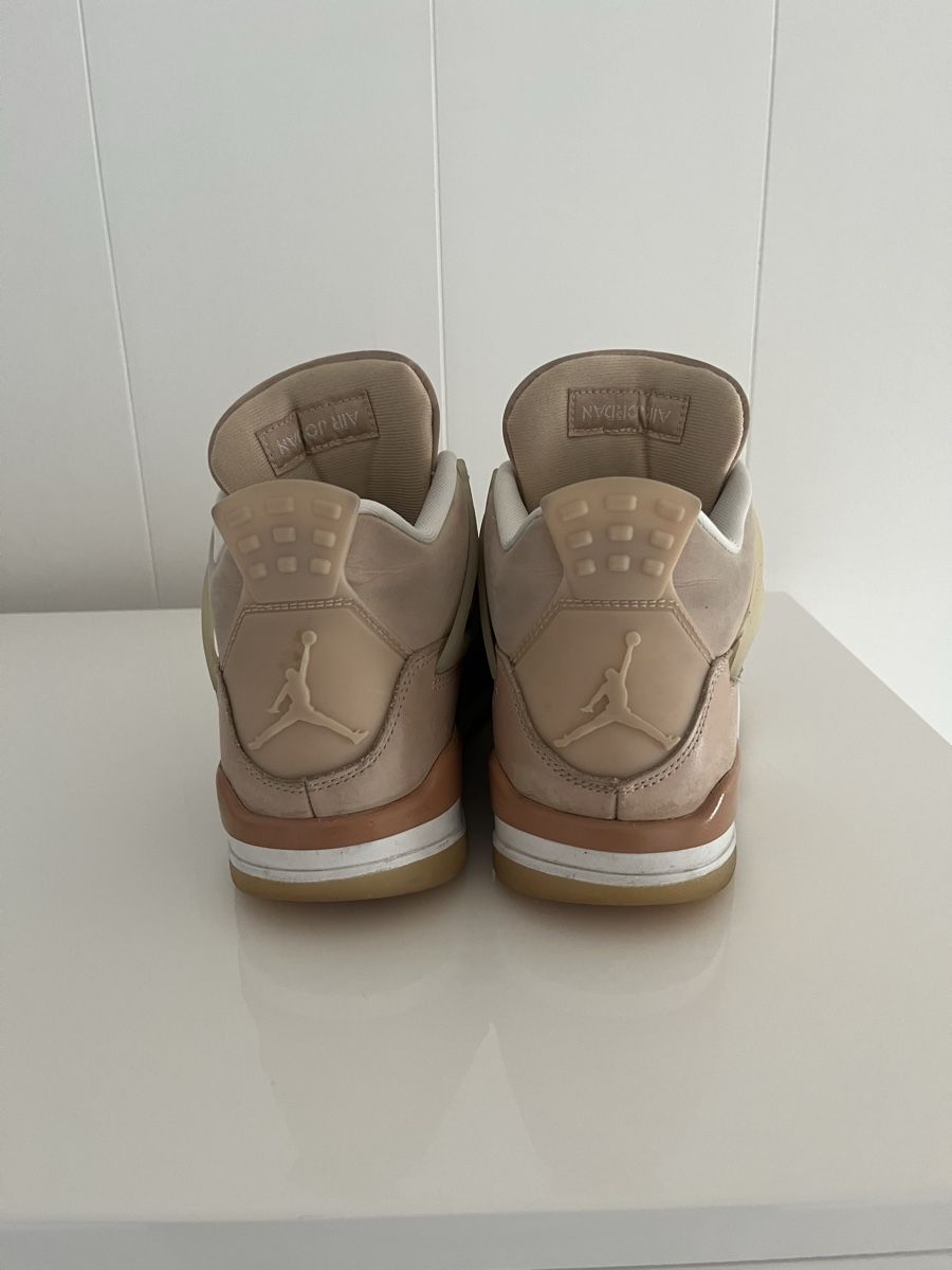 Jordan Scarpe da donna: Air Jordan 4 Retro Shimmer – Usato da Ennetbürgen venduto da ser_q5qn 2