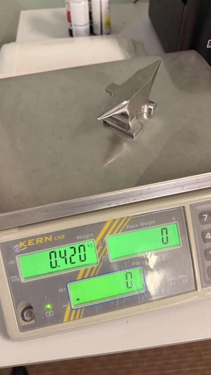Attrezzi da lavoro: Amboss klein Metall poliert 420g  – Usato da Rotkreuz venduto da perlengott 5