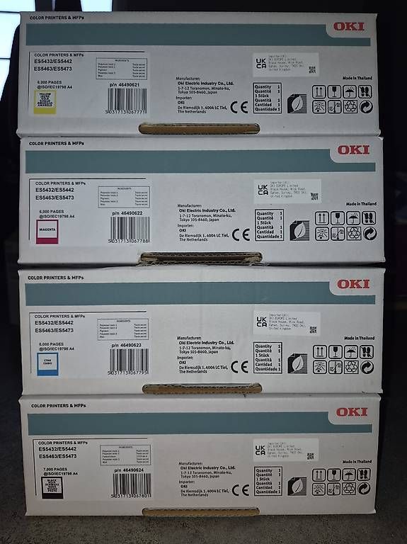 Oki Druckerpatronen & Toner: OKI Original Toner-Set – Gebraucht aus Bern von jon_ybx6