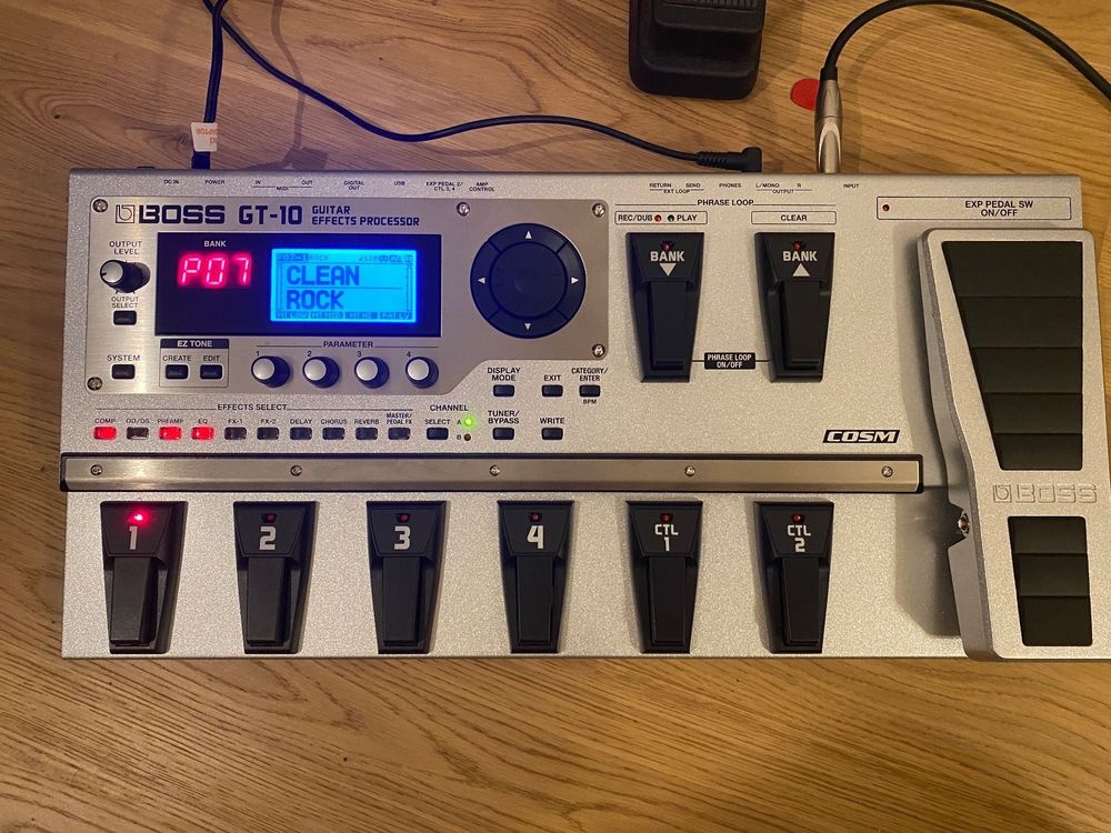 Boss GT10 Multi Effects Pedal Kaufen auf Ricardo